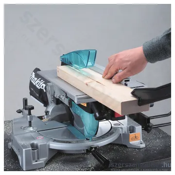 MAKITA LH1040 Kombinált gérvágó (1650W/260mm)