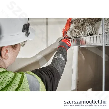 MILWAUKEE Vágásbiztos kézvédő (5/E vágási szint) 45cm