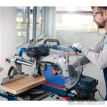 BOSCH Expert for Wood körfűrészlap gérvágó fűrészekhez 216x2,4/1,8x30mm T40 (2608644079)