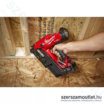 MILWAUKEE M18 FFN-0C Akkus szegbelövő kofferben (18V) (Akku és töltő nélkül!)